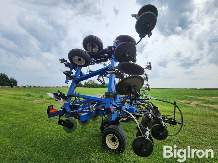 2004-case-ih-5310-image-8