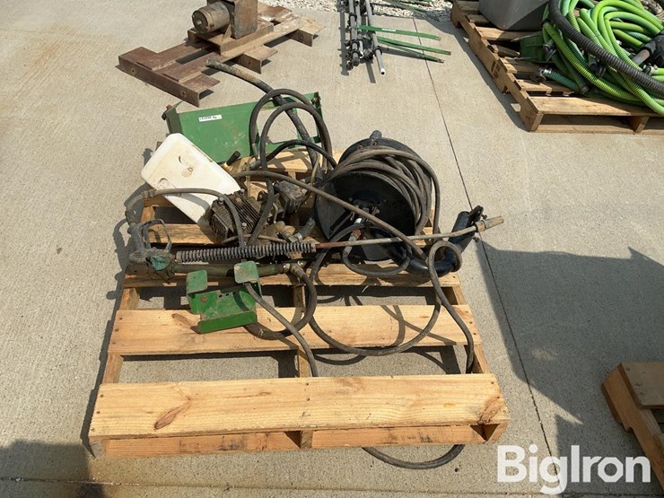 john-deere-4930-image-2