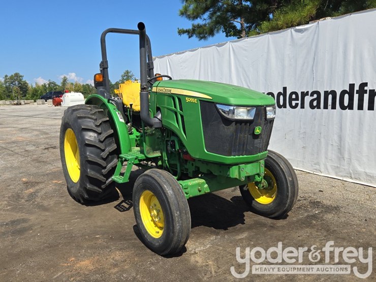 2016-john-deere-5055e-image-7
