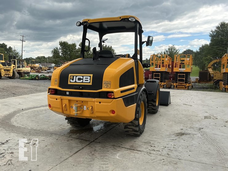 2024-jcb-407-image-4