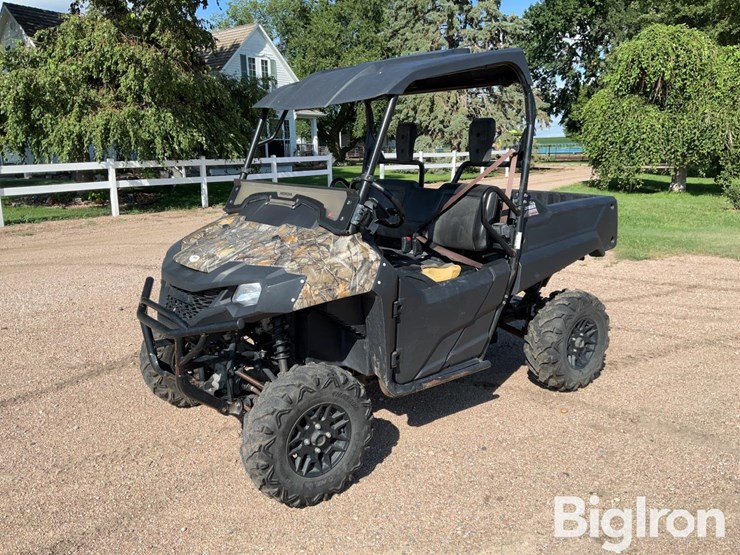 2021-pioneer-4x4-image-1