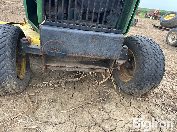 john-deere-214-image-12