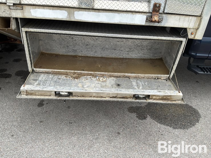 2019-ford-f450-xl-image-17