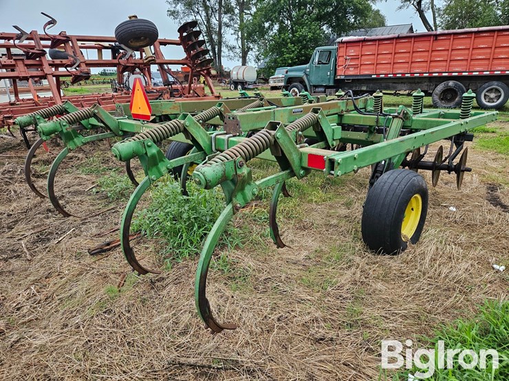 1984-john-deere-712-image-5