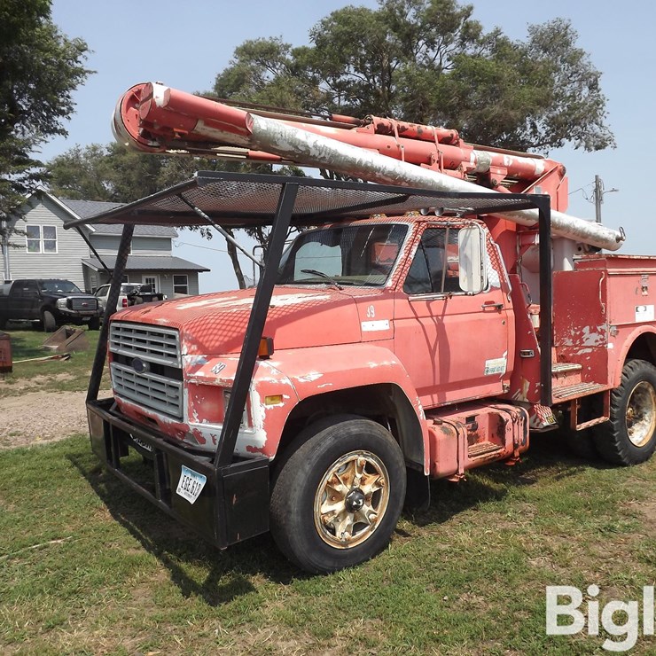 1985 FORD F7000