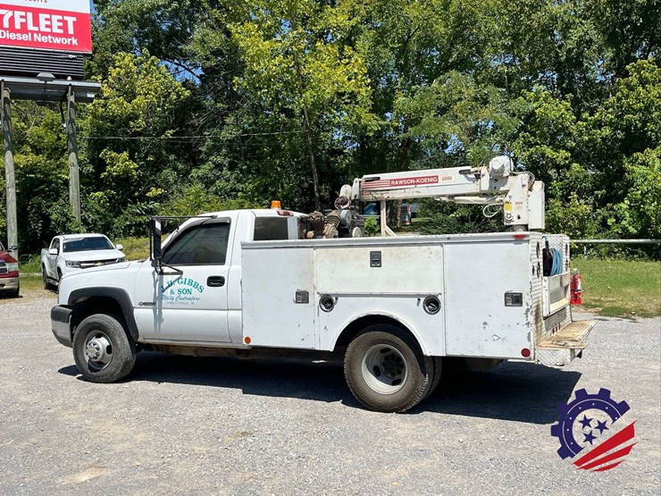 2003-chevrolet-silverado-3500-image-3