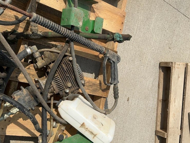 john-deere-4930-image-11