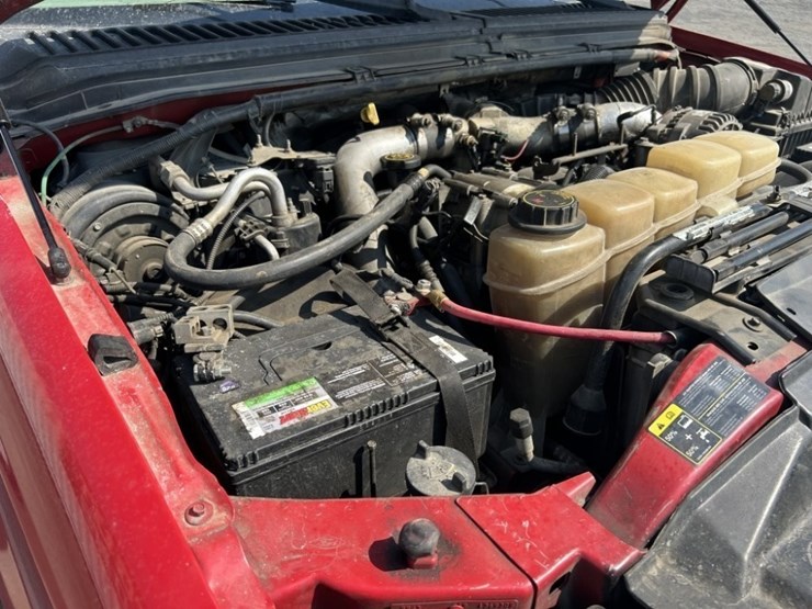 2002-ford-f350-xlt-image-36