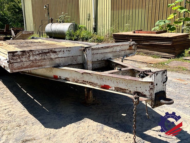 20’-x-7’9”-t/a-equipment-trailer-image-14