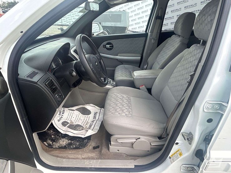 2016-ford-explorer-image-13