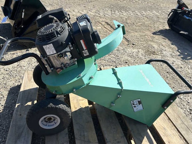 #209-•-garden-beaut-wood-chipper-image-2