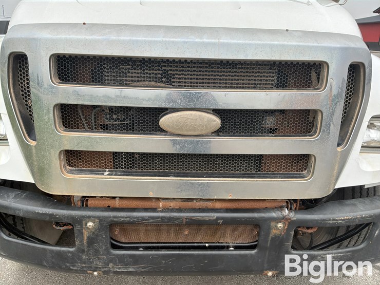 2006-ford-f750-image-11