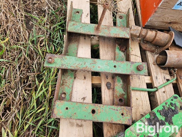 john-deere-4640-image-11