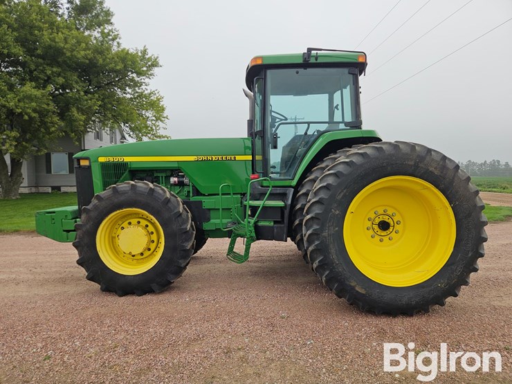 john-deere-8400-image-8