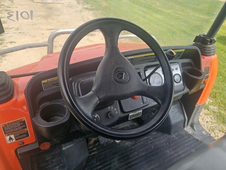 2011-kubota-rtv1140-image-13