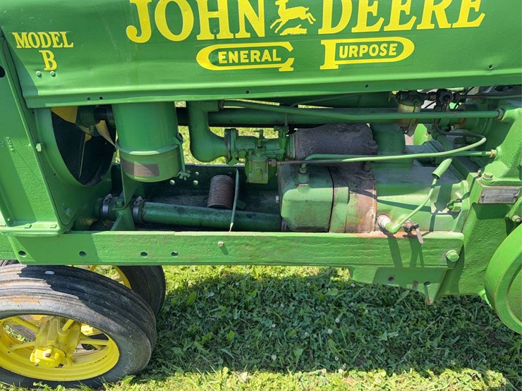 john-deere-b-image-18