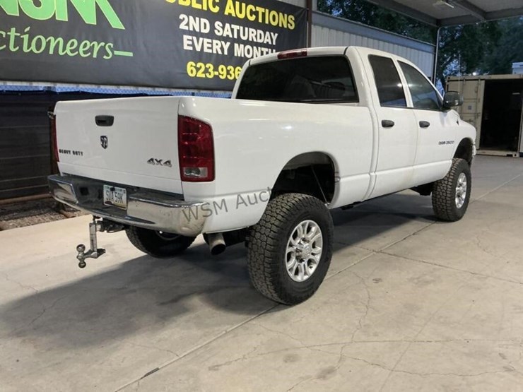 2005-dodge-ram-2500-image-7