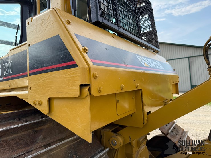 2004-caterpillar-d6r-xw-image-20