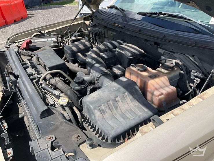 2010-ford-f150-image-8