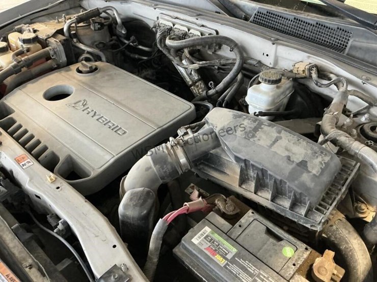 2009-ford-escape-hybrid-image-11