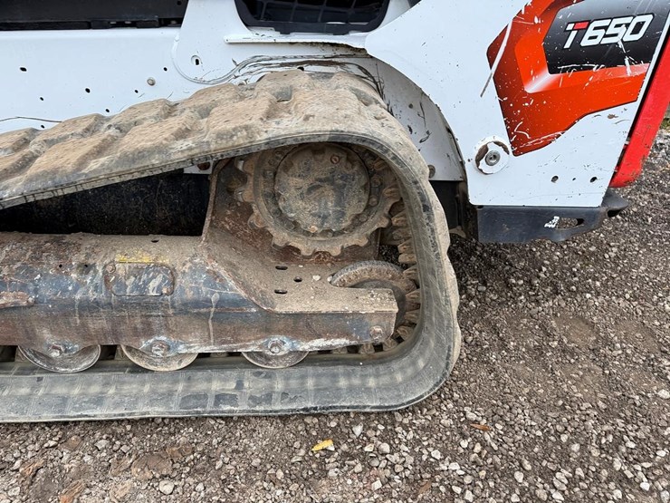 2023-bobcat-t650-image-18