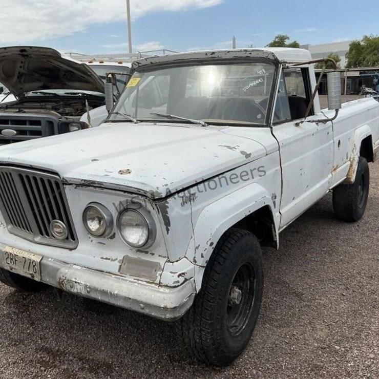 1966 JEEP GLADIATOR