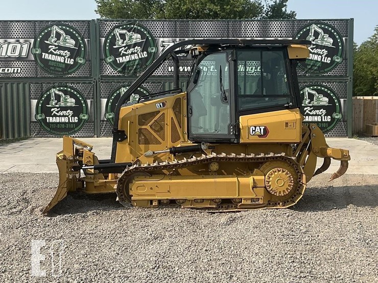 2023-caterpillar-d1-image-1