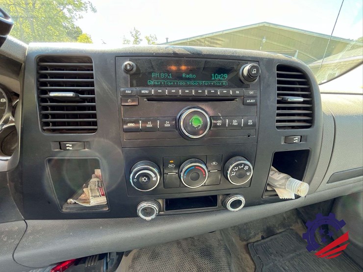 2009-chevrolet-silverado-2500-image-56