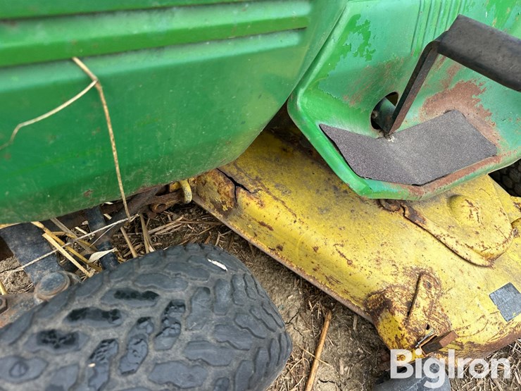 john-deere-214-image-11