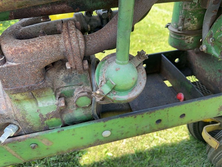 john-deere-h-image-26