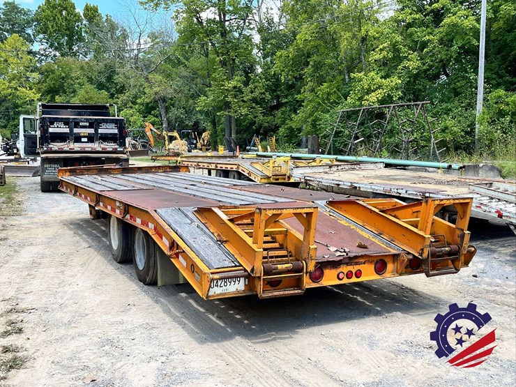 2013-better-built-22.5t-dual-t/a-equipment-trailer-image-20