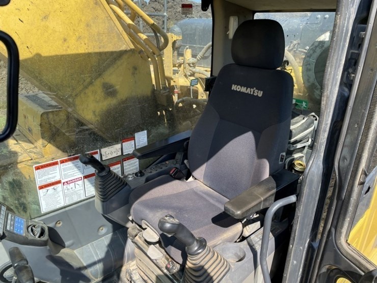 2019-komatsu-pc490-lc-11-image-3