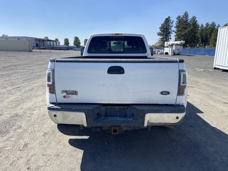 2011-ford-f350-image-4