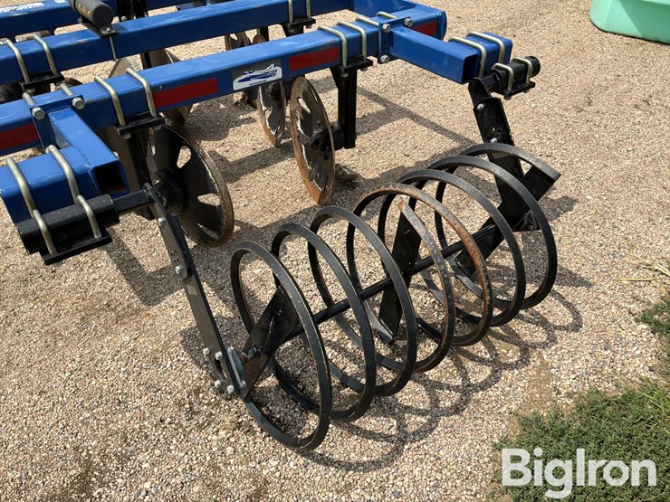blu-jet-track-master-image-18