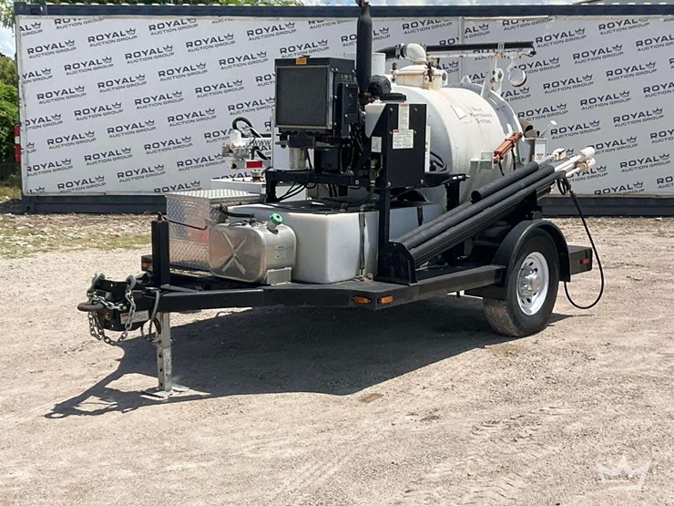 2019-e.h.-wachs-valve-maintenance-towable-vacuum-image-1