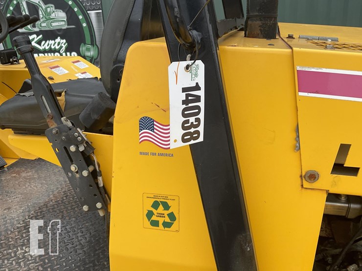 2019-load-lifter-2214-5e-image-16