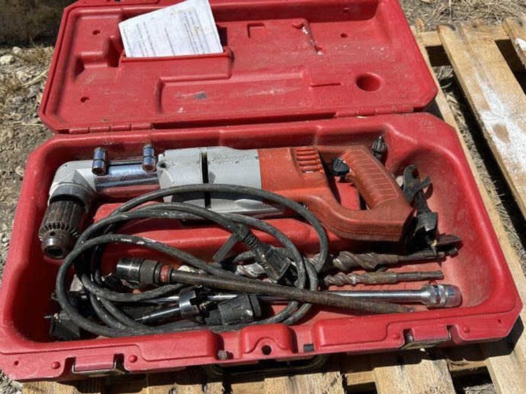#101-•-milwaukee-1/2"-drill-&-bits-image-2