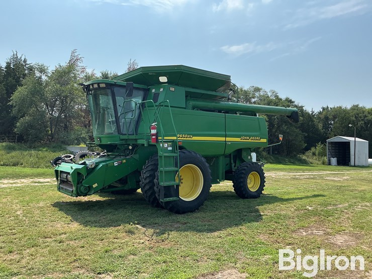 2001-john-deere-9650-sts-image-1