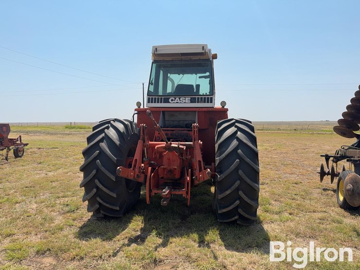 1980-case-4690-4wd-tractor-image-6