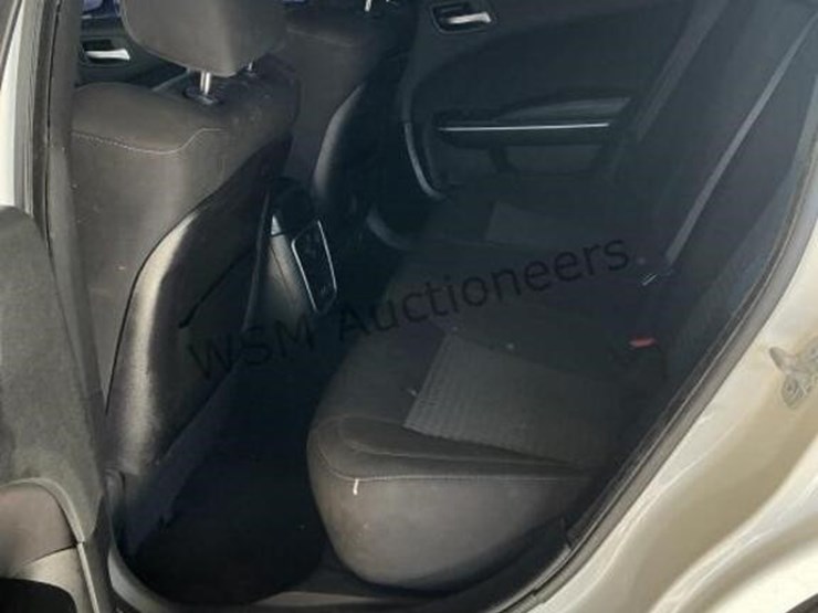 2020-dodge-charger-sdn-image-21