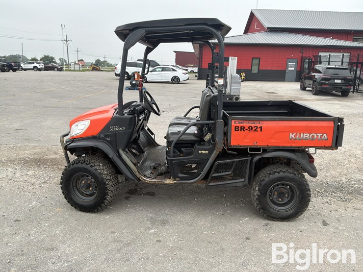 2015-kubota-rtv-x900-image-8