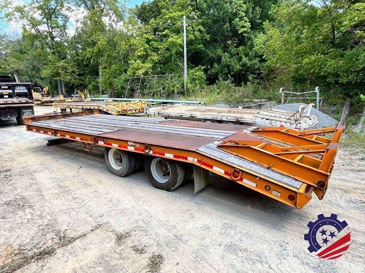 2013-better-built-22.5t-dual-t/a-equipment-trailer-image-4