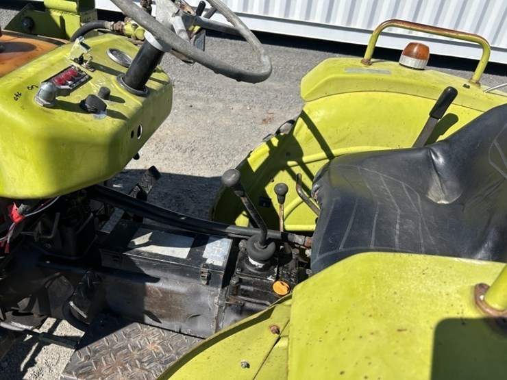 yanmar-ym240-image-16