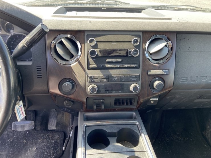2011-ford-f350-image-18