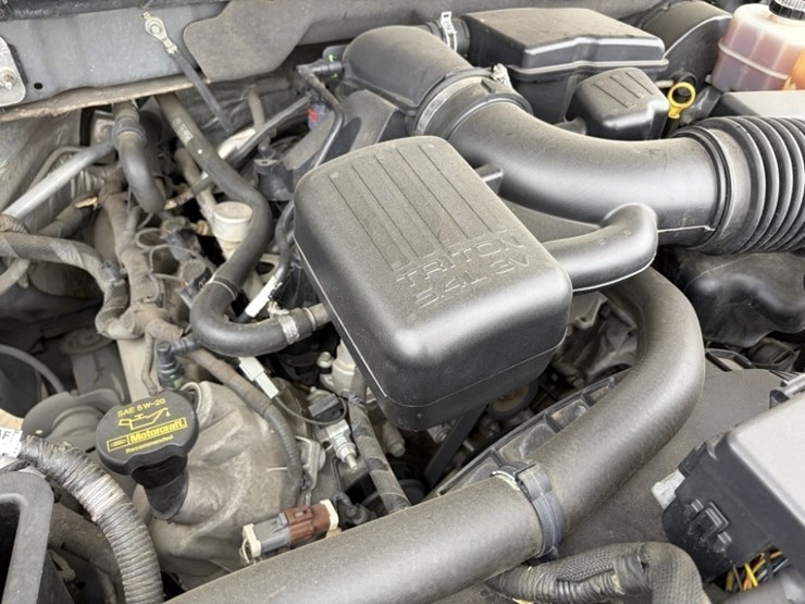 2009-ford-f150-xl-image-11
