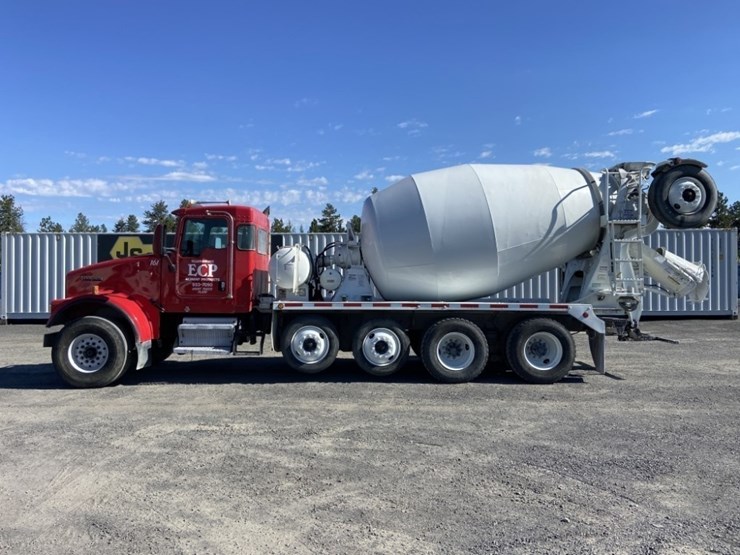 2004-kenworth-w900-image-2