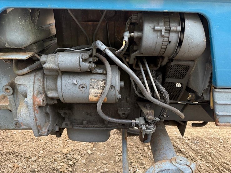 mitsubishi-d1600-image-10