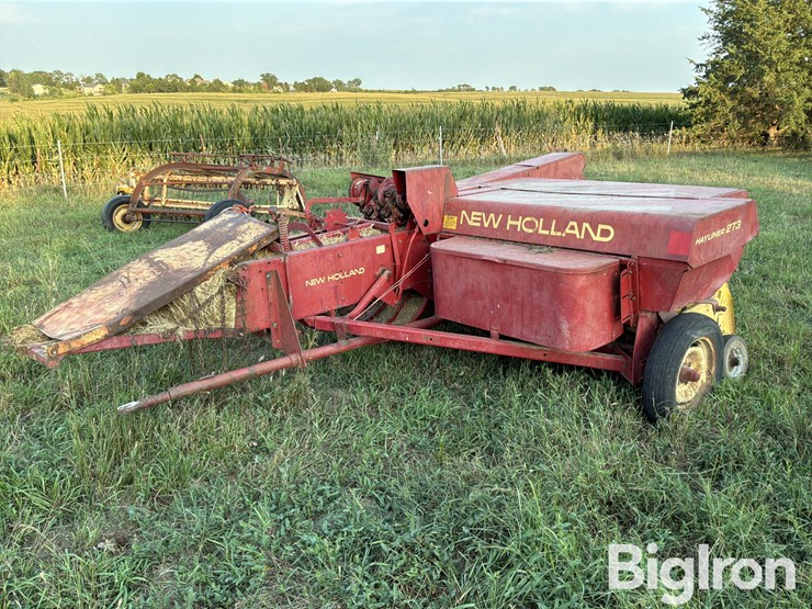 new-holland-hayliner-273-image-7