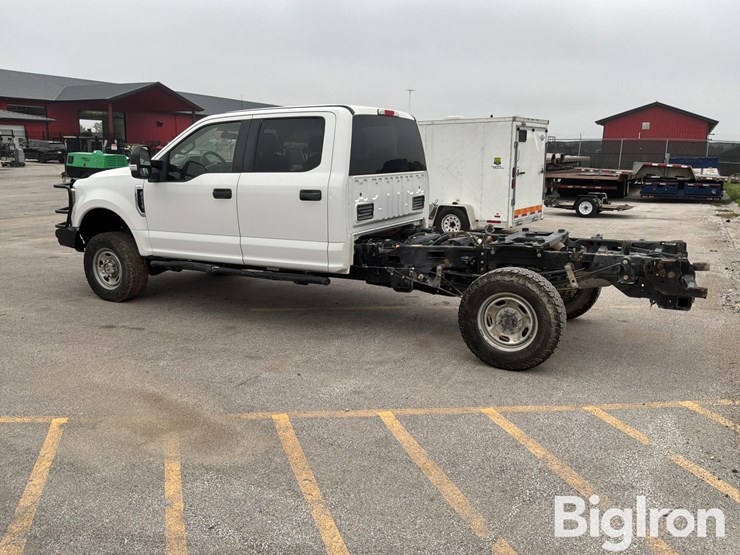 2019-ford-f350-xl-image-7