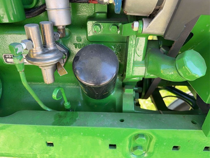 john-deere-2520-image-27